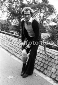 Hoene&szlig;