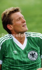 03.06.86 DFB Quartier Galindo