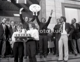 26.05.1984 VfB Stuttgart Meisterschaft 1984 Empfang Rathaus