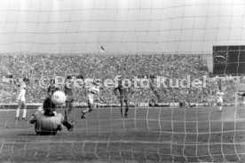 06.08.77 VfB Stuttgart - FC Bayern M&uuml;nchen