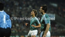 25.04.1990 Deutschland - Uruguay