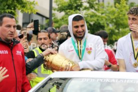 25.05.25 VfB Stuttgart Feier und Autokorso DFB-Pokal Sieg Stuttgart Schlossplatz