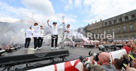 25.05.25 VfB Stuttgart Feier und Autokorso DFB-Pokal Sieg Stuttgart Schlossplatz