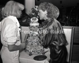 26.05.1984 VfB Stuttgart Meisterschaft 1984 Empfang Rathaus