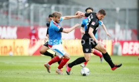 Fu&szlig;ball  2.Bundesliga Holstein Kiel vs. VfB Stuttgart
