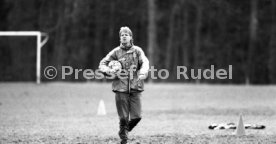 01.03.94 Stuttgarter Kickers Training