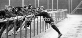 01.04.93 Stuttgarter Kickers Training