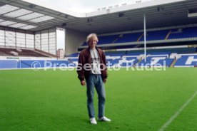 01.08.94 Tottenham Hotspurs J&uuml;rgen Klinsmann