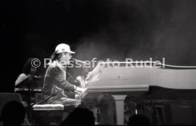 15.05.84 Elton John