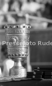03.05.86 DFB-Pokal Finale FC Bayern M&uuml;nchen - VfB Stuttgart