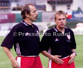 VfB Stuttgart-RCD Mallorca 2:1 li. Wolfgang Geiger re. Ralf Rangnick Foto Rudel