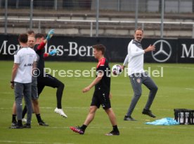 28.04.2021 VfB Stuttgart Training