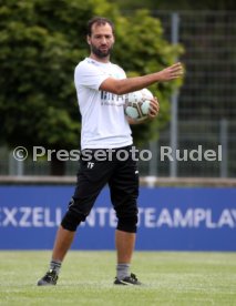 Stuttgarter Kickers Trainingsauftakt