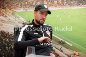 14.12.23 VfB Stuttgart Sebastian und Dieter Hoene&szlig;