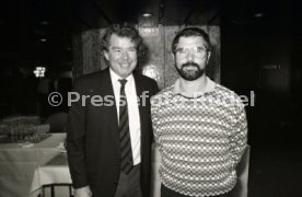 16.10.85 Vorstellung WM M&uuml;nzen 1986 und Prominentenspiel