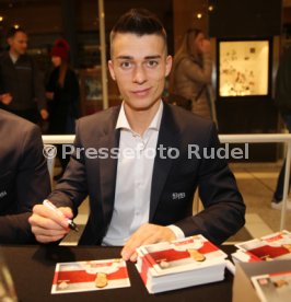 VfB Stuttgart Autogrammstunde Breuninger