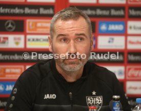 VFB Stuttgart PK Trainer Tim Walter