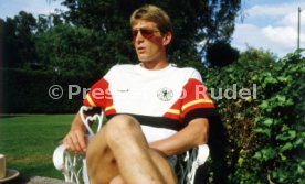03.06.86 DFB Quartier Galindo