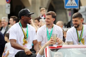 25.05.25 VfB Stuttgart Feier und Autokorso DFB-Pokal Sieg Stuttgart Schlossplatz