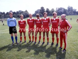 15.07.77 FC Bayern M&uuml;nchen Fototermin 1977/1978