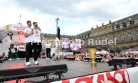 25.05.25 VfB Stuttgart Feier und Autokorso DFB-Pokal Sieg Stuttgart Schlossplatz
