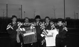 10.11.92 VfB Stuttgart Trikot Aktion mein Freund ist Ausl&auml;nder