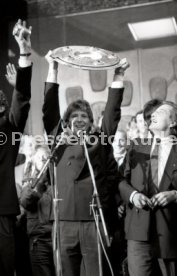 26.05.1984 VfB Stuttgart Meisterschaft 1984 Empfang Rathaus