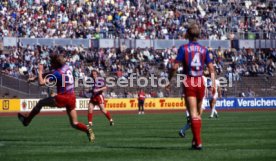 23.04.88 VfB Stuttgart - Bayer 05 Uerdingen
