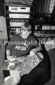 05.12.83 Stuttgarter Kickers J&uuml;rgen Klinsmann