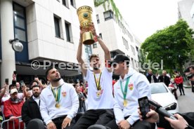 25.05.25 VfB Stuttgart Feier und Autokorso DFB-Pokal Sieg Stuttgart Schlossplatz