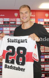 VfB Stuttgart Pressekonferenz Holger Badstuber