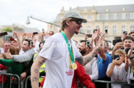 25.05.25 VfB Stuttgart Feier und Autokorso DFB-Pokal Sieg Stuttgart Schlossplatz