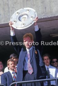 17.05.1992 VfB Stuttgart Meisterschaft Empfang im Stadion