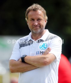 Stuttgarter Kickers - SV Sandhausen
