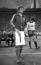 03.06.80 Sepp Maier Abschiedsspiel FC Bayern M&uuml;nchen - Deutsche Fussball Nationalmannschaft