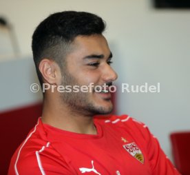 VfB Stuttgart Ozan Kabak