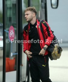 VfB Stuttgart Abflug Bundesliga Spiel in Wolfsburg