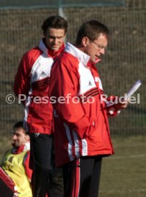 VfB Stuttgart Training Ralf Rangnick Foto Rudel