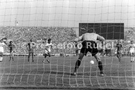 06.08.77 VfB Stuttgart - FC Bayern M&uuml;nchen