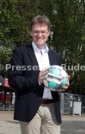20.05.21 VfB Stuttgart Pierre-Enric Steiger