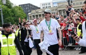 25.05.25 VfB Stuttgart Feier und Autokorso DFB-Pokal Sieg Stuttgart Schlossplatz