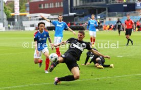 Fu&szlig;ball  2.Bundesliga Holstein Kiel vs. VfB Stuttgart