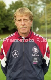 04.10.99 U17 DFB Fototermin