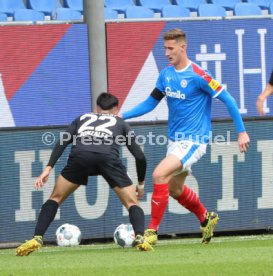 Fu&szlig;ball  2.Bundesliga Holstein Kiel vs. VfB Stuttgart