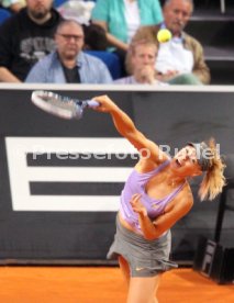 Porsche Tennis Grand Prix 2014