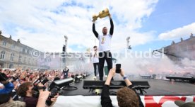 25.05.25 VfB Stuttgart Feier und Autokorso DFB-Pokal Sieg Stuttgart Schlossplatz