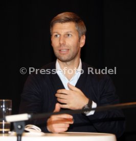 18.11.21 VfB Stuttgart Hitzlsperger