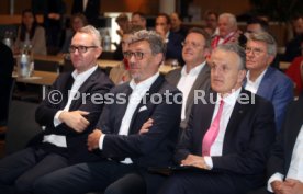 26.07.23 VfB Stuttgart PK Stiftung Brustring der Herzen