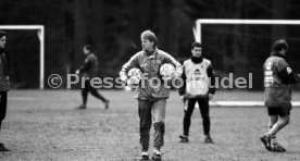 01.03.94 Stuttgarter Kickers Training