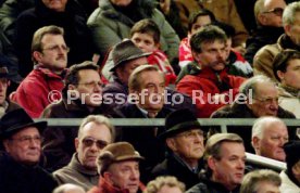 VfB Stuttgart-Hamburger SV 3:1 v.l. Ulrich Sch&auml;fer, Gerhard Mayer-Vorfelder, Hubert H. Schaefer Foto Rudel